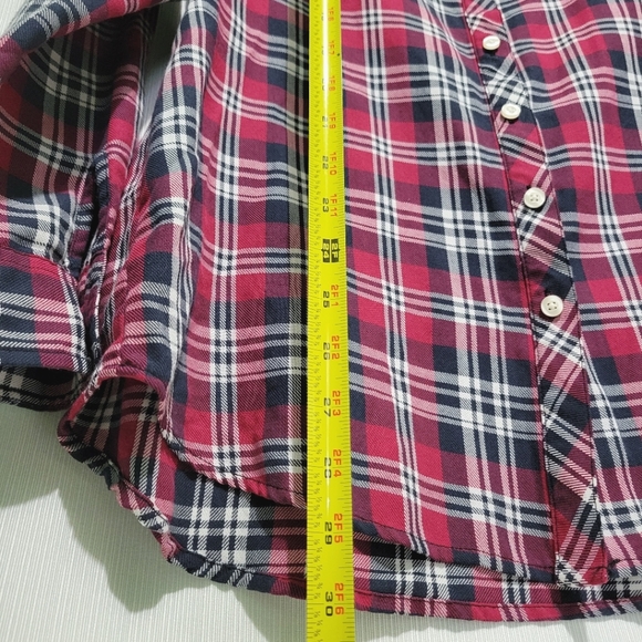 Hot Topic Button Down - Picture 4 of 5